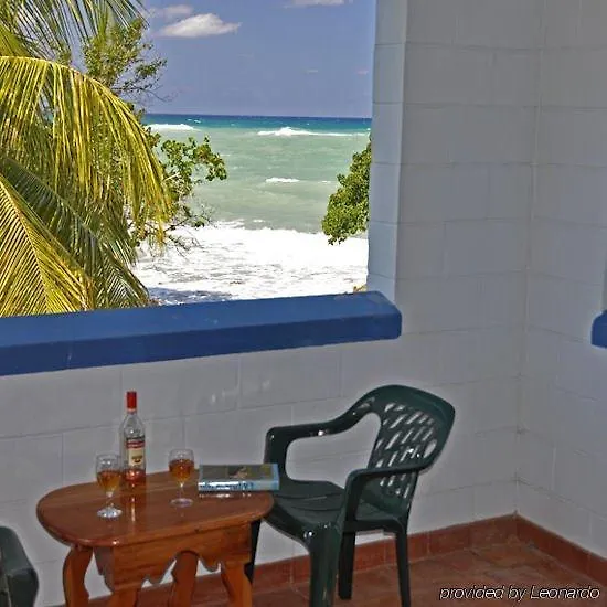 Carib Beach Apartments Negril Hotel