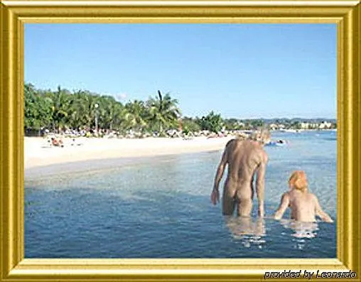 Carib Beach Apartments Negril